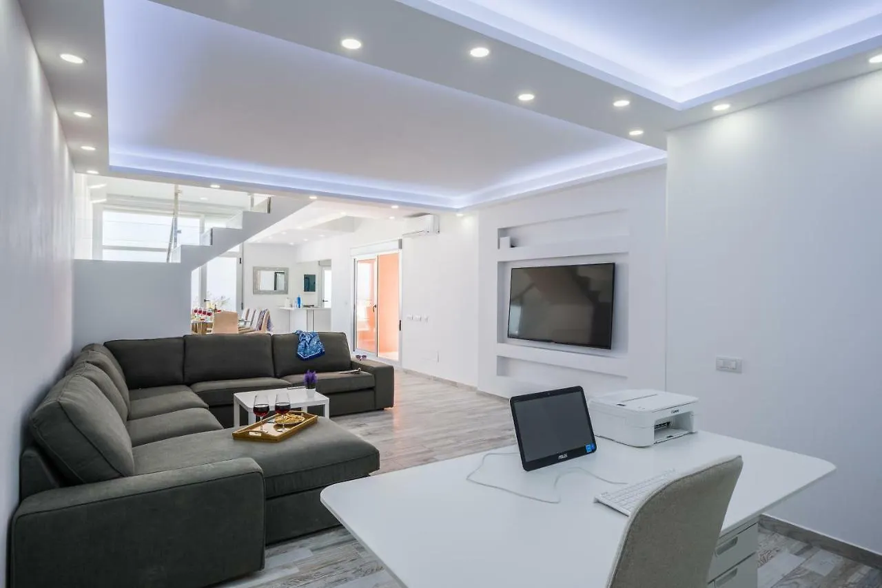 Villa Andrea,Heated Pool, Optical Fibre Калета-де-Фусте Испания